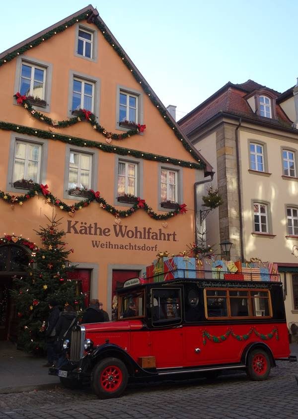Rothenburg ob der Tauber Käthe Wohlfahrt Weihnachtsdorf mit Express