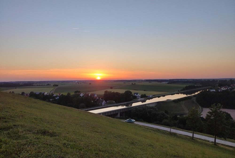 Der Solarberg bei Fürth – Aussicht im Sonnenuntergang